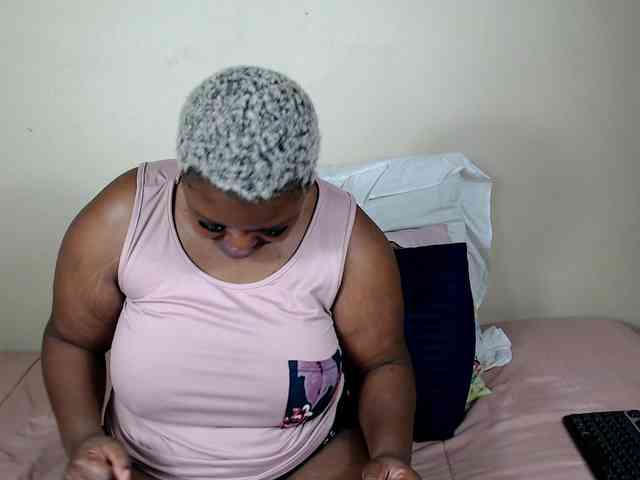 ThickEbony webcam
