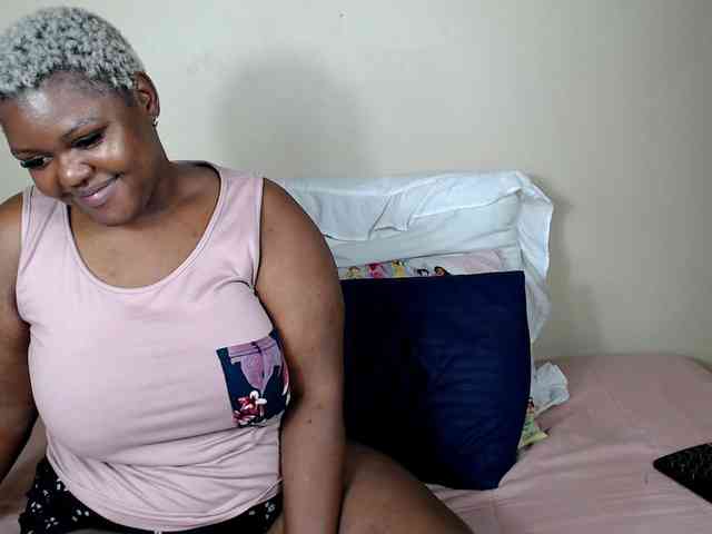 ThickEbony webcam