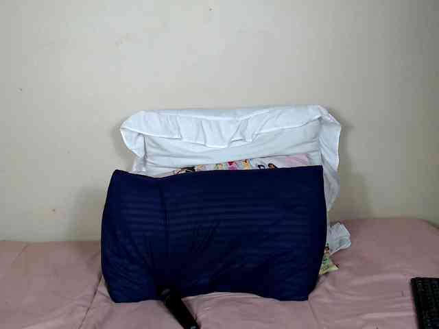 ThickEbony webcam