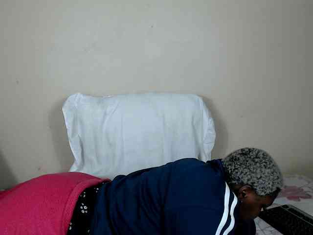 ThickEbony webcam