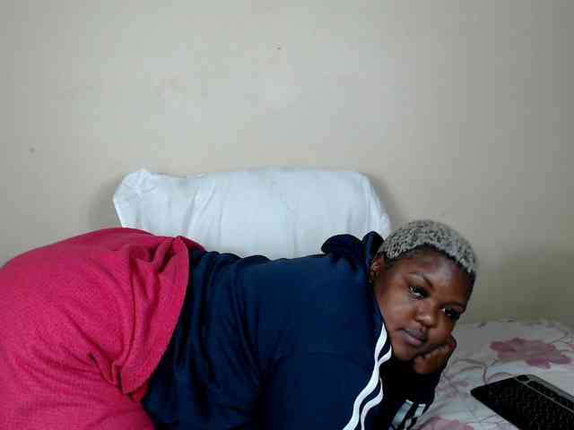 ThickEbony webcam