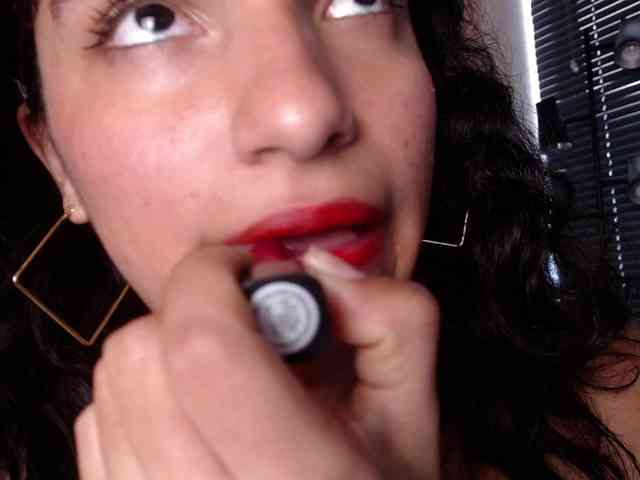 LilyRossi webcam