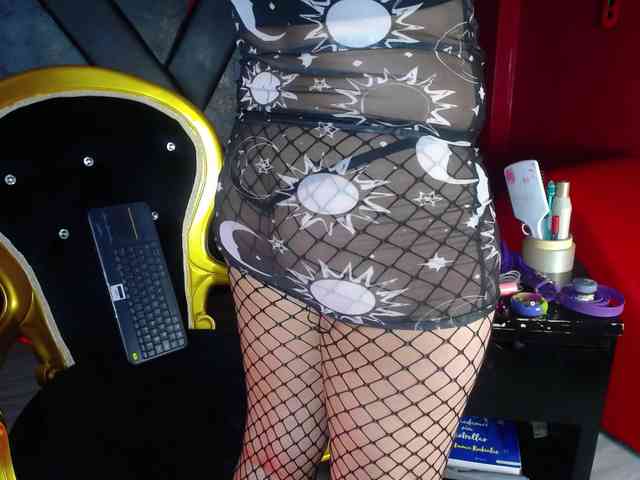 Milaanddalia webcam