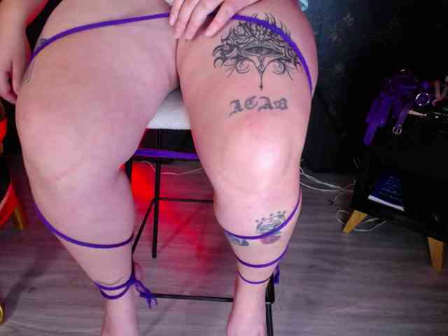 Milaanddalia webcam