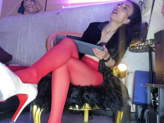 brendaliive's BongaCams show and profile