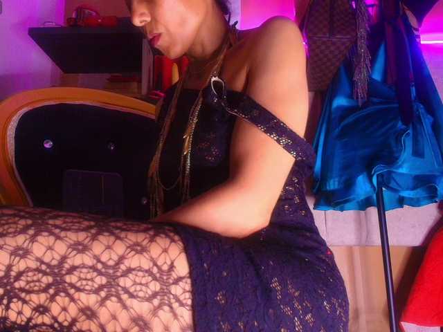 brendaliive's BongaCams show and profile