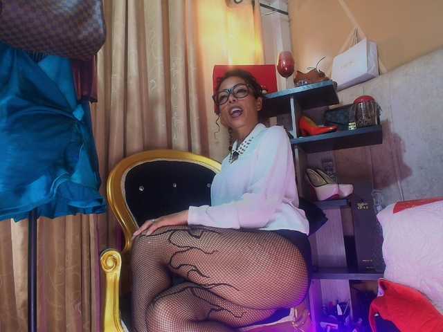 brendaliive's BongaCams show and profile