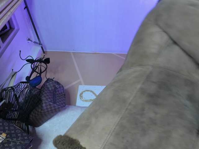 brendaliive's BongaCams show and profile