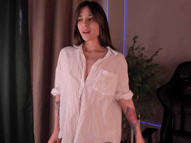 emy-angel1's BongaCams show and profile