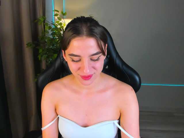 emy-angel1's BongaCams show and profile