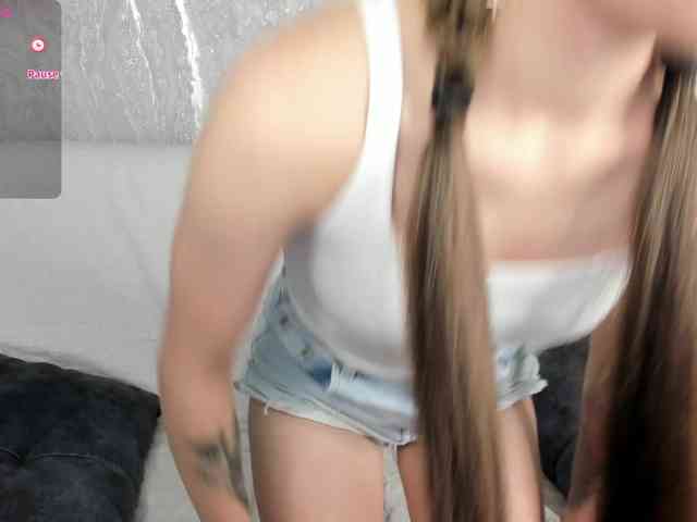 emy-angel1 webcam