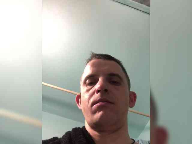 KrasavchikVovan Live Webcam on BongaCams KrasavchikVovan Live Webcam on BongaCams