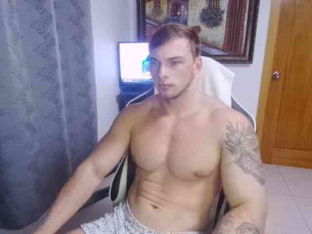 StrongGragXXX StrongGragXXX