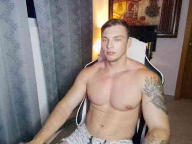 StrongGragXXX StrongGragXXX