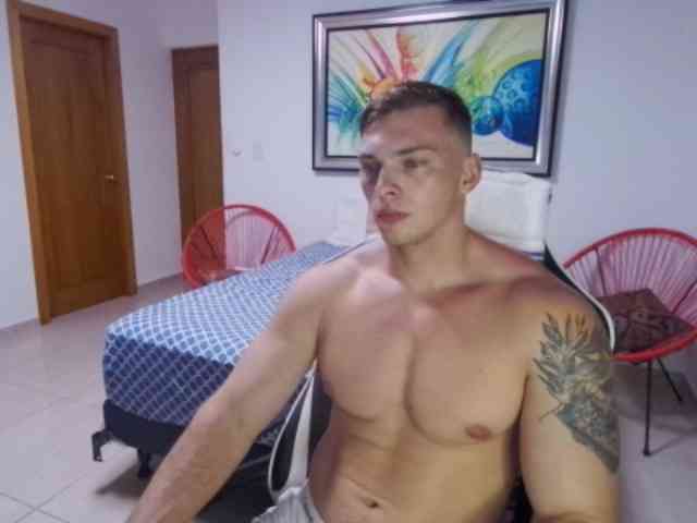 StrongGragXXX