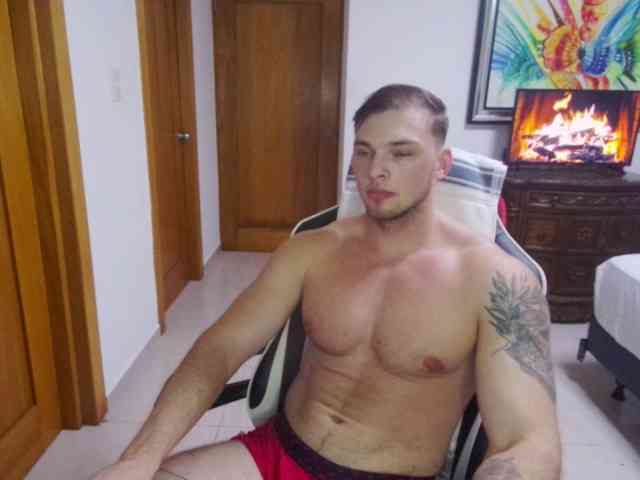 StrongGragXXX StrongGragXXX