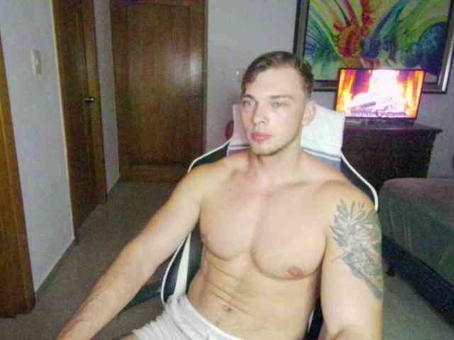 StrongGragXXX StrongGragXXX