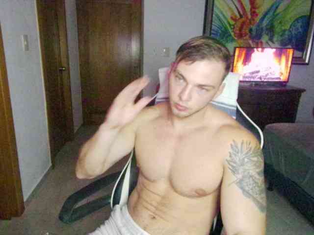 StrongGragXXX StrongGragXXX