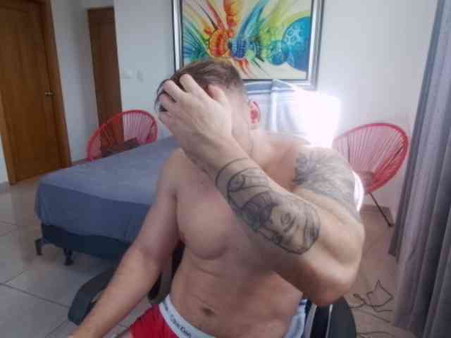 StrongGragXXX
