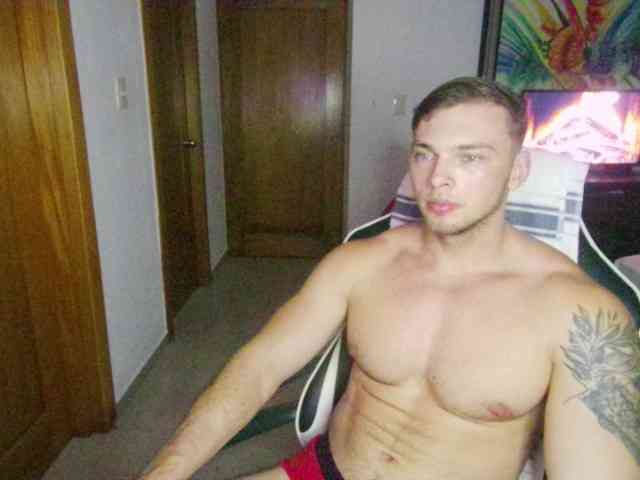 StrongGragXXX StrongGragXXX