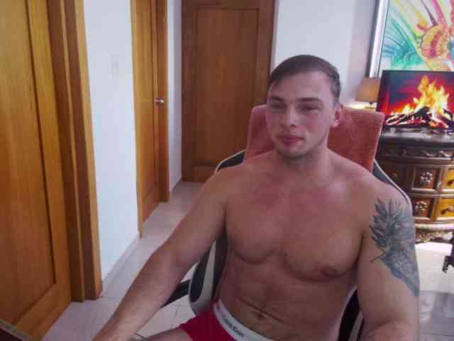 StrongGragXXX StrongGragXXX