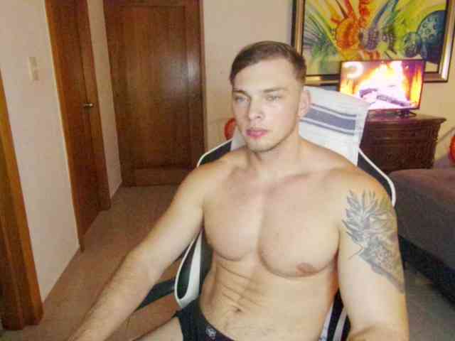 StrongGragXXX StrongGragXXX