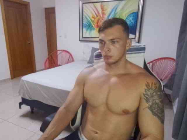 StrongGragXXX