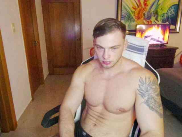 StrongGragXXX StrongGragXXX