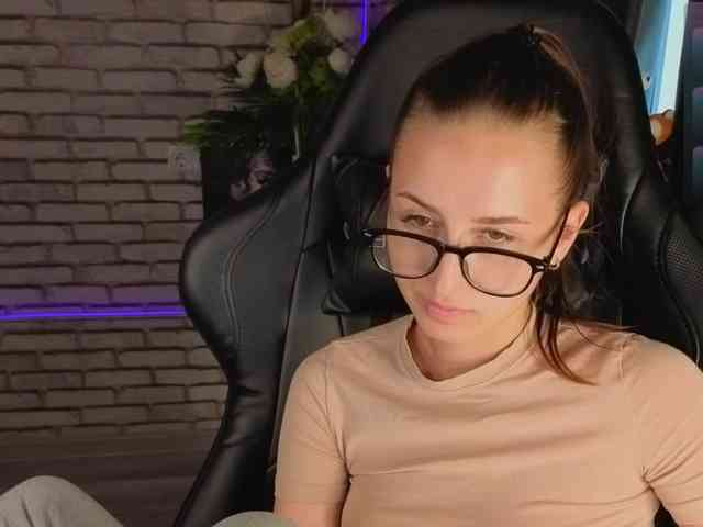 Emilia-Wayne webcam