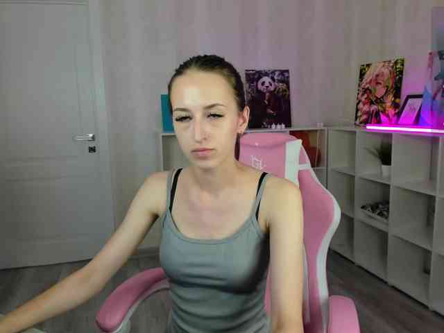 Emilia-Wayne webcam