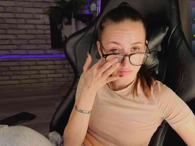 Emilia-Wayne webcam