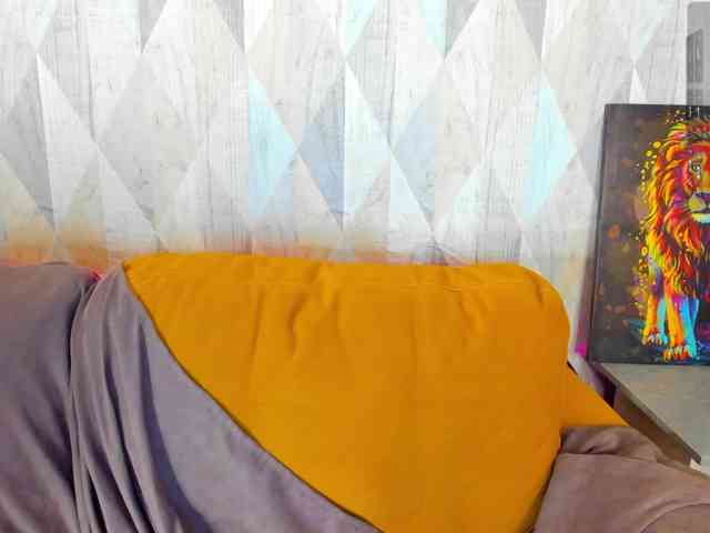 Emilia-Wayne webcam