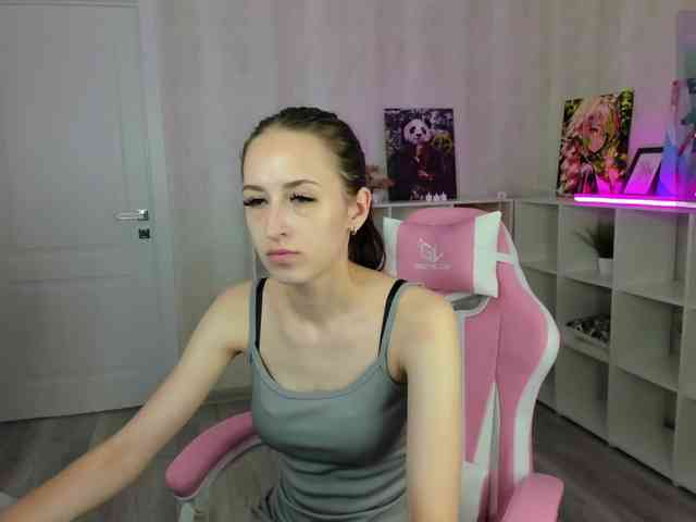 Emilia-Wayne webcam