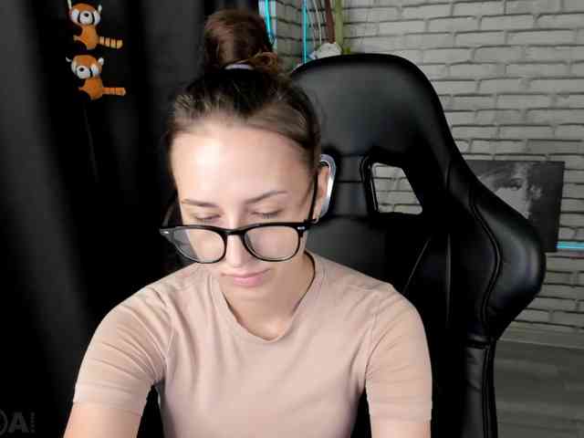 Emilia-Wayne webcam