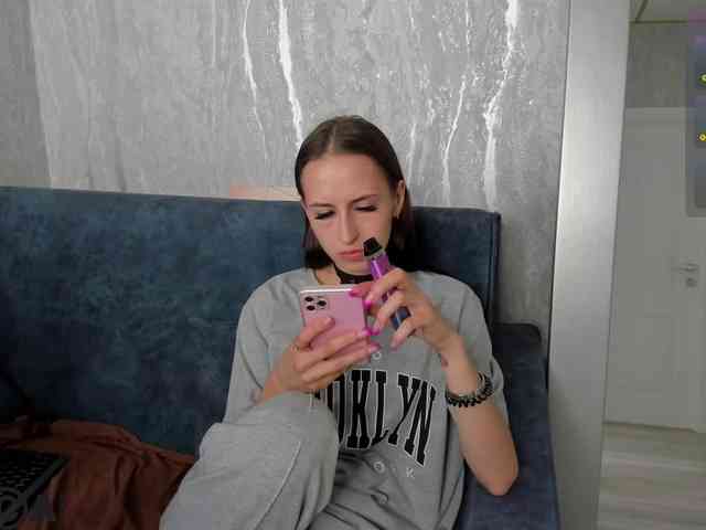 Emilia-Wayne webcam