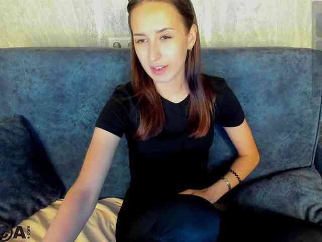 Emilia-Wayne webcam
