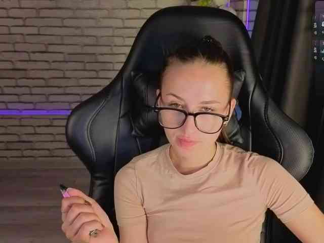 Emilia-Wayne webcam