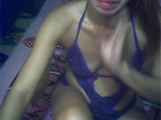 SeductivePinay webcam