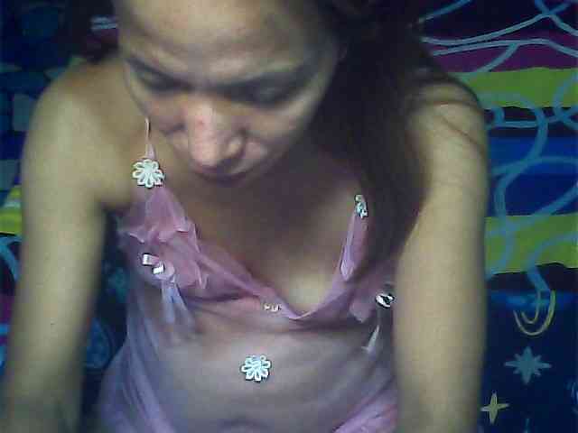 SeductivePinay webcam