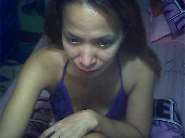 SeductivePinay webcam