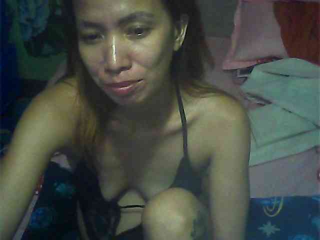 SeductivePinay webcam