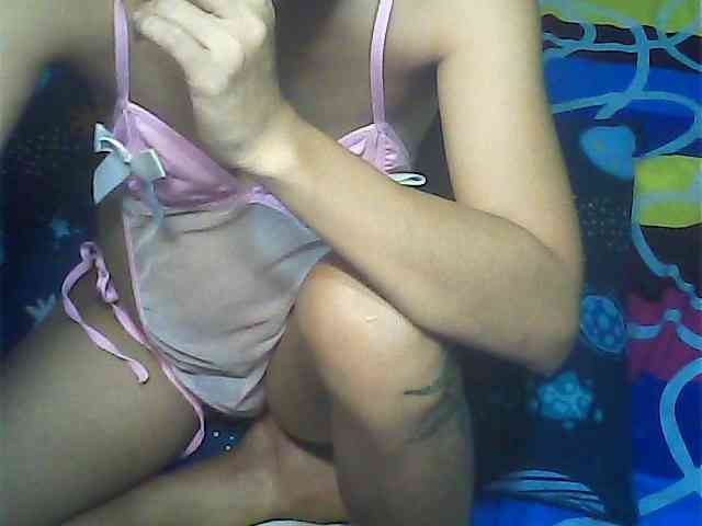 SeductivePinay webcam
