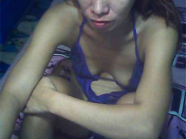 SeductivePinay webcam