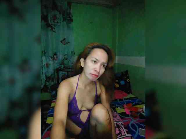 SeductivePinay webcam