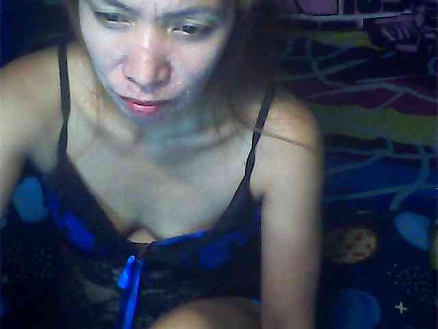 SeductivePinay webcam
