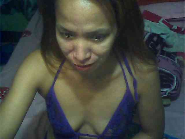 SeductivePinay webcam
