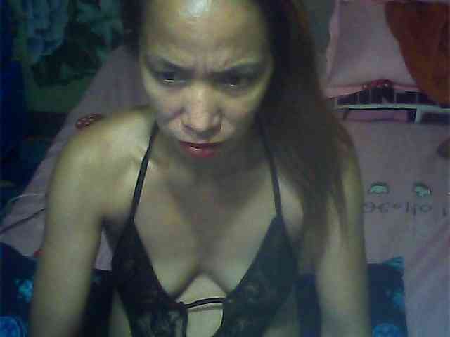 SeductivePinay webcam