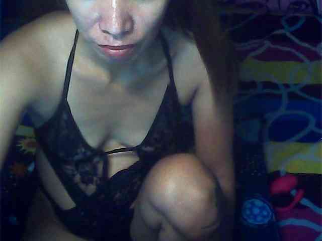 SeductivePinay webcam
