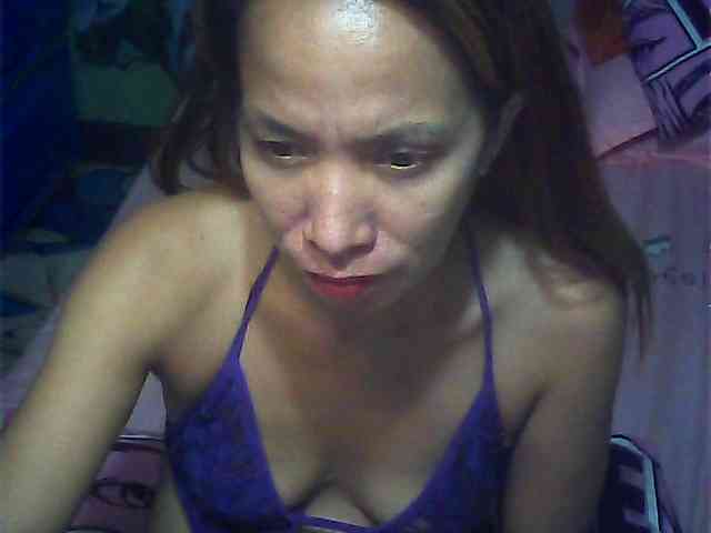 SeductivePinay webcam