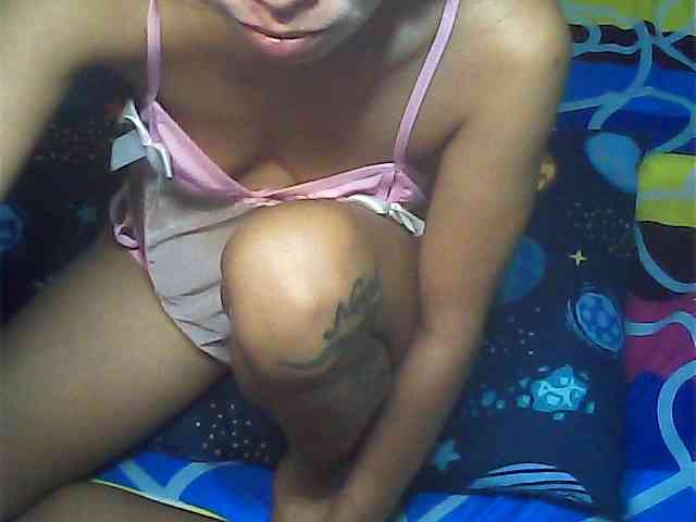 SeductivePinay webcam